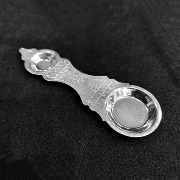 Gitanjali Silver Harathi Stand SHS001