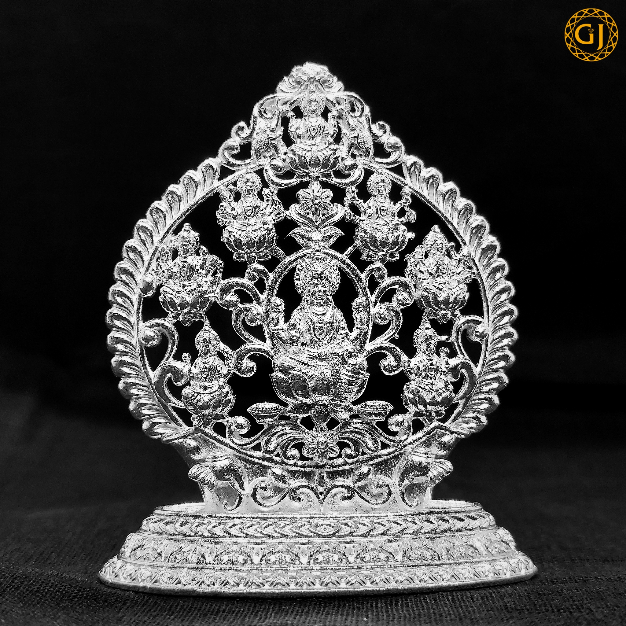 Silver Ashtalakshmi Idol Set