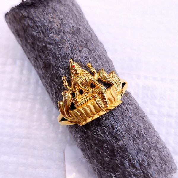 Gitanjali Gold Lakshmi Devi Ring GR040