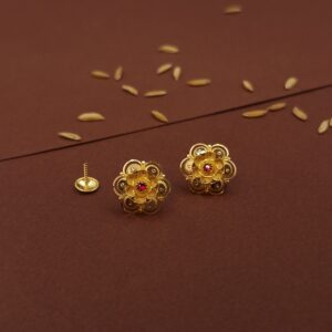 gold earrings
