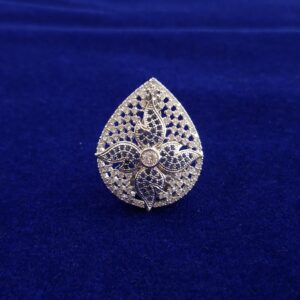 saree pin broch