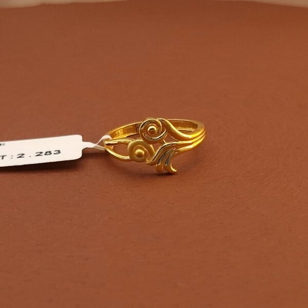 Gitanjali Gold Women Fancy Ring GR076