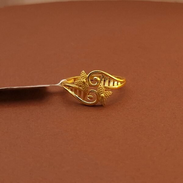 Gitanjali Gold Women Fancy Ring GR079