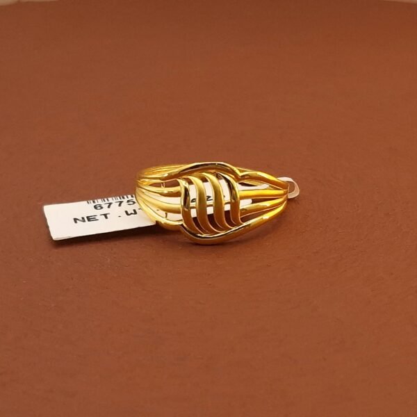 Gitanjali Gold Women Fancy Ring GR082